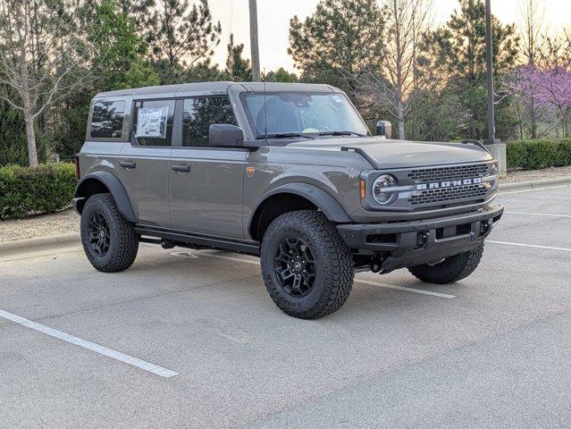 FORD BRONCO - 2