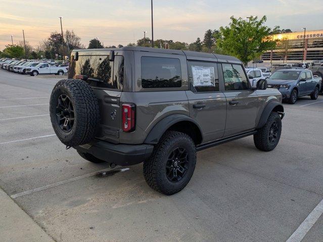 FORD BRONCO - 4