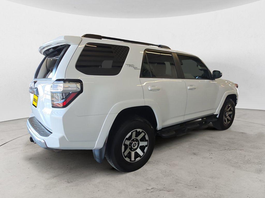 صورة 5 لـ 2024 Toyota 4RUNNER TRD OFF ROAD PREMIUM