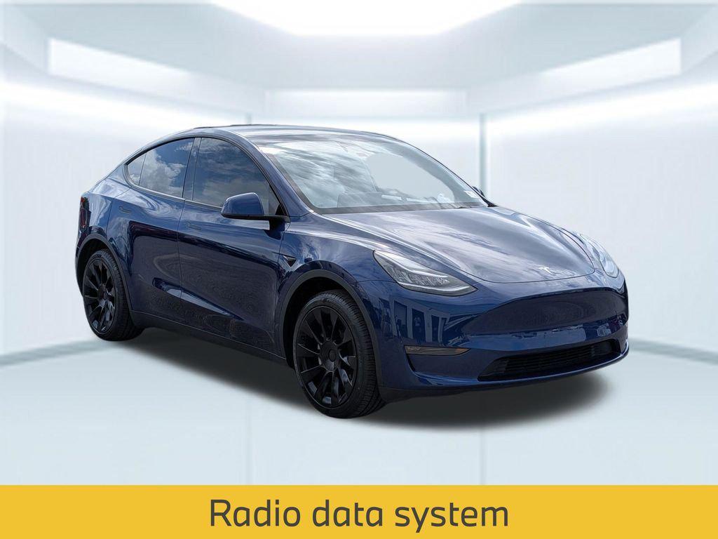 TESLA MODEL Y LONG RANGE DUAL MOTOR ALL-WHEEL DRIVE - 9