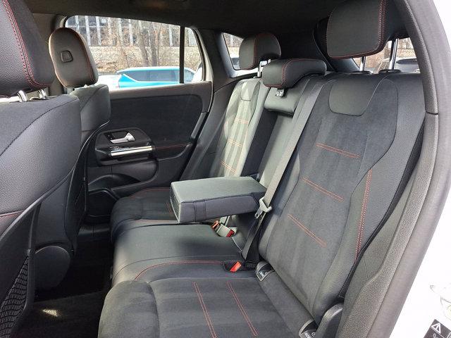 MERCEDES-BENZ GLA-CLASS AMG - 9