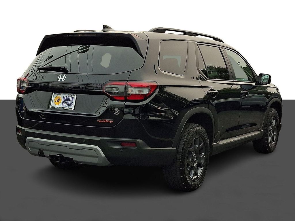 صورة 6 لـ 2025 Honda PILOT TRAILSPORT