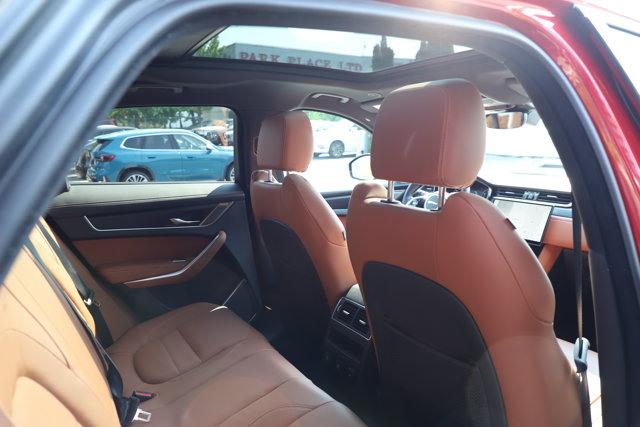 صورة 10 لـ 2025 Jaguar F-PACE P250 R-DYNAMIC S