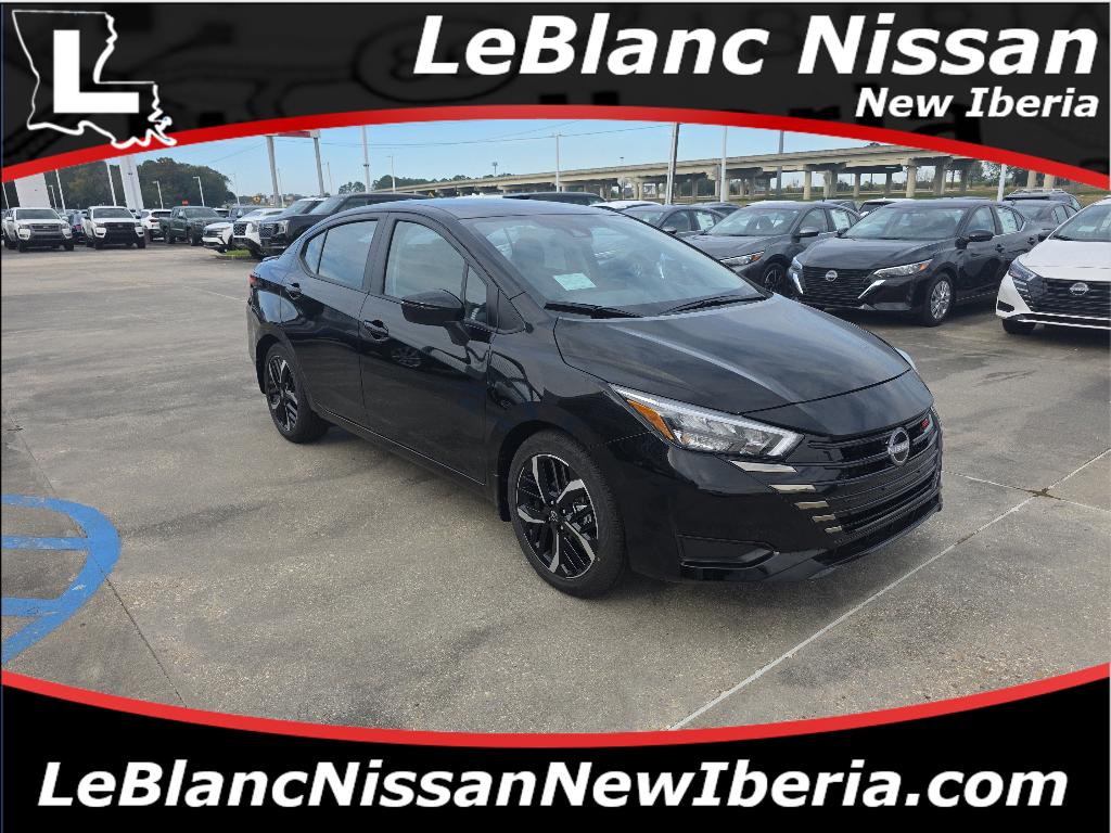 New 2025 Nissan Versa 1.6 SR