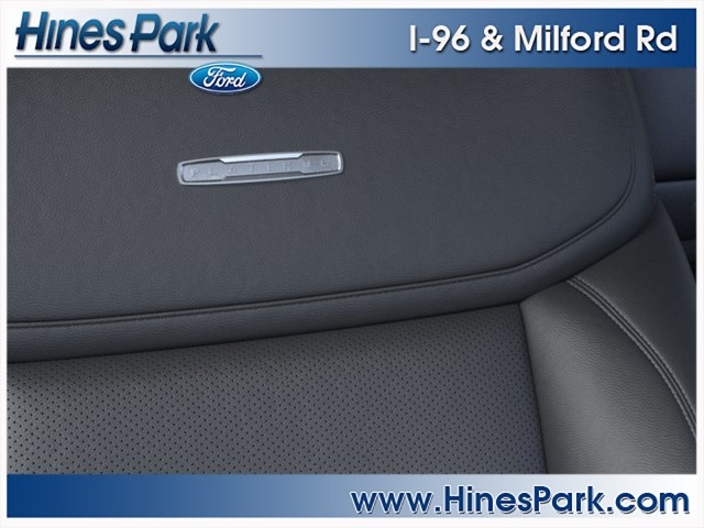 صورة مصغرة 16 لـ 2025 FORD EXPEDITION PLATINUM