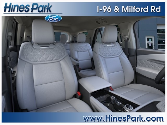 صورة 10 لـ 2026 FORD EXPLORER PLATINUM