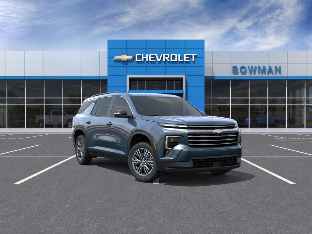 New 2026 Chevrolet Traverse LT