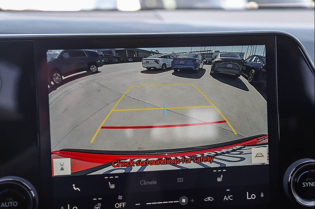 صورة مصغرة 24 لـ 2024 Lexus NX 350H AWD