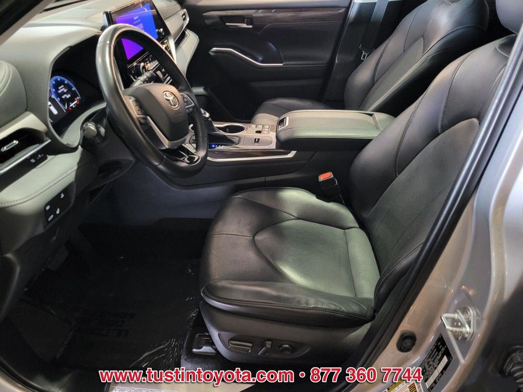 TOYOTA HIGHLANDER - 9