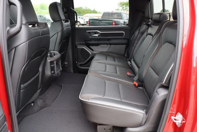صورة مصغرة 41 لـ 2026 RAM 1500 LARAMIE