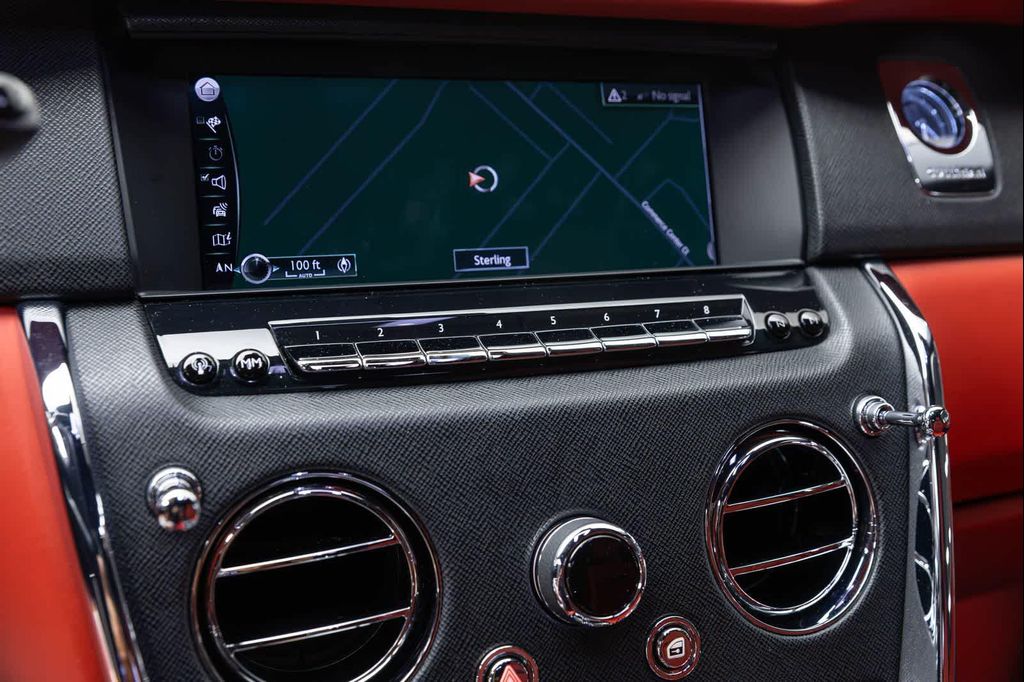 صورة مصغرة 35 لـ 2021 ROLLS-ROYCE CULLINAN SPORT UTILITY