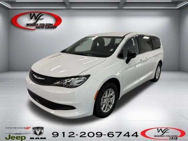 New 2026 Chrysler Voyager LX