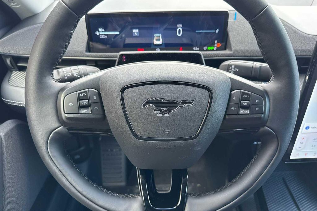 صورة مصغرة 21 لـ 2026 FORD MUSTANG MACH-E SELECT
