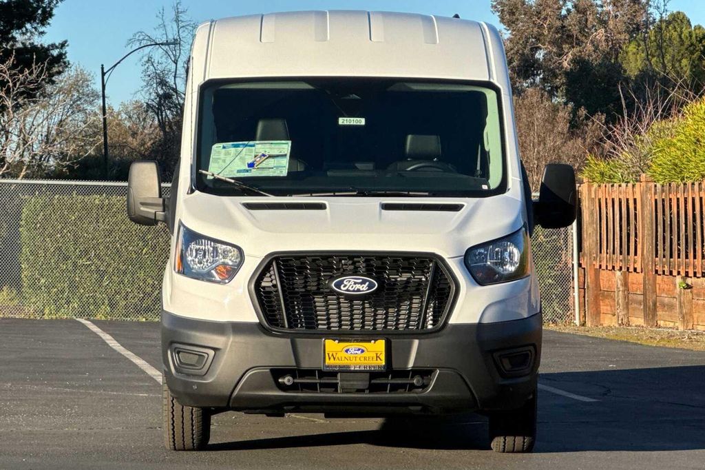 صورة 6 لـ 2026 FORD TRANSIT-250 BASE
