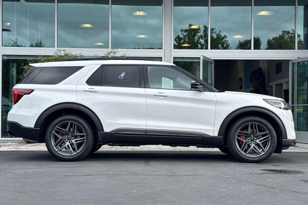 2026 FORD EXPLORER ST 照片 3