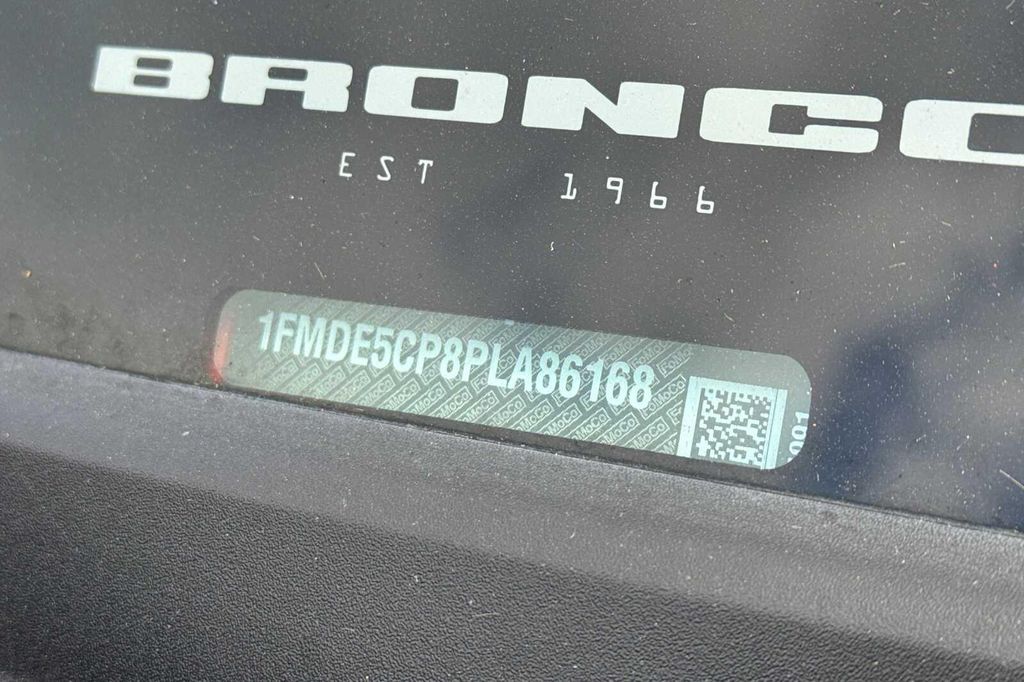 2023 FORD BRONCO BADLANDS photo 3