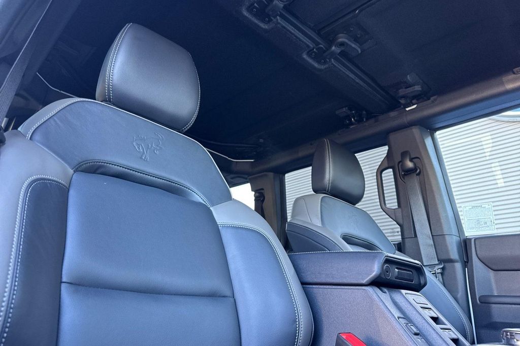 2026 FORD BRONCO OUTER BANKS 缩略图 14