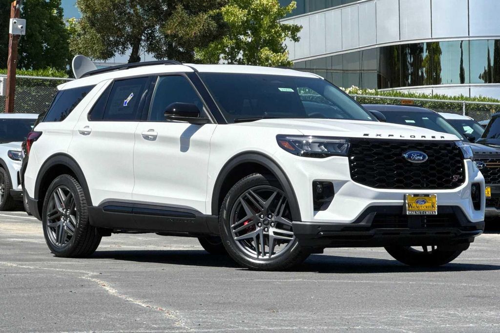 2026 FORD EXPLORER ST 照片 2