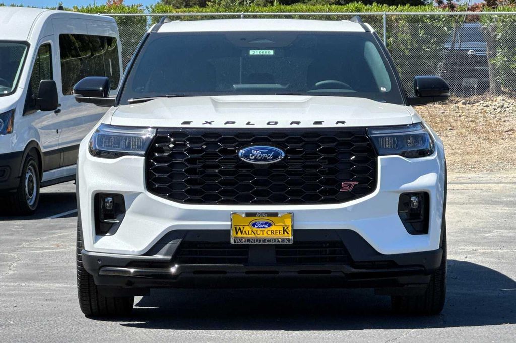 صورة 6 لـ 2026 FORD EXPLORER ST
