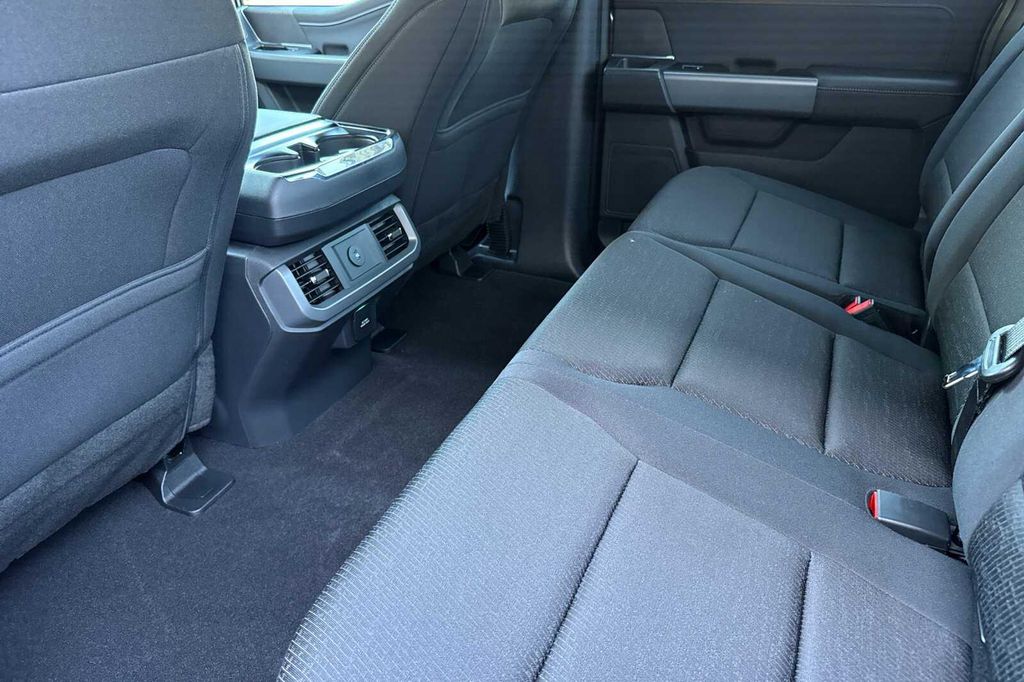 FORD F-150 XLT - 9