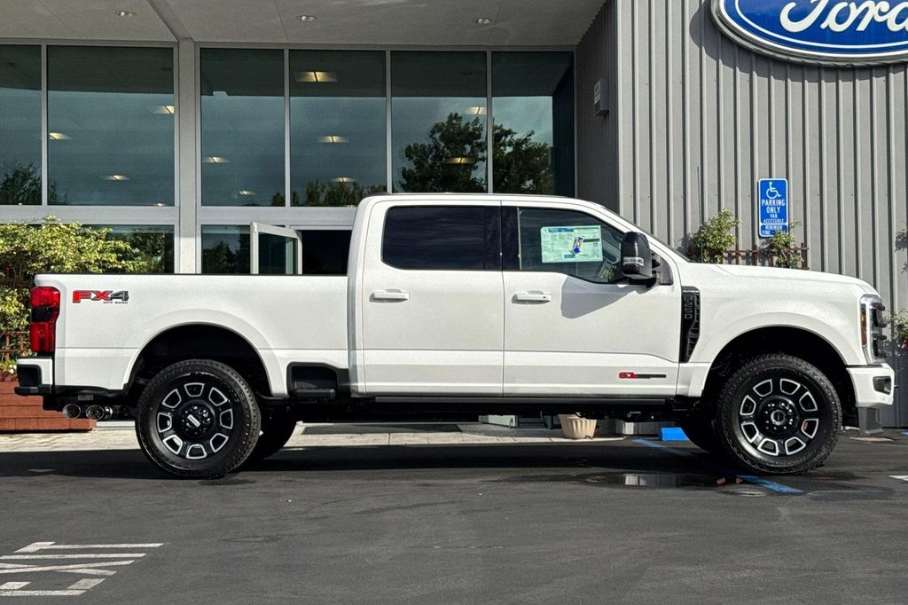 2026 FORD F-250 PLATINUM — миниатюра 3