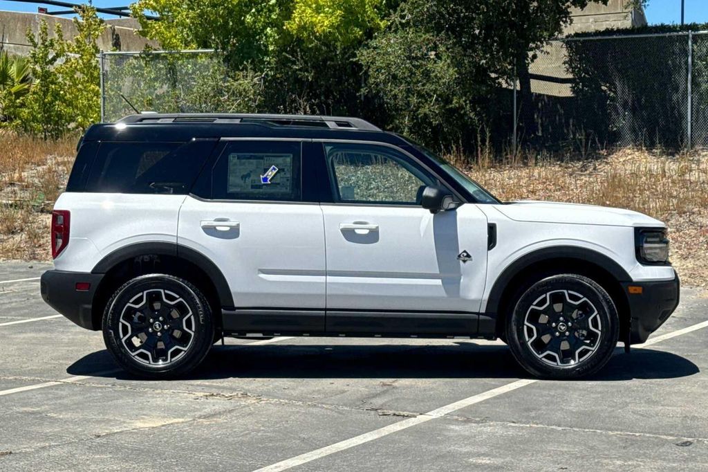 2026 FORD BRONCO SPORT OUTER BANKS 照片 3