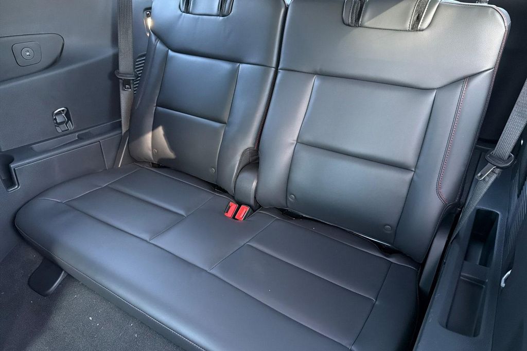 2026 FORD EXPLORER ST 缩略图 19