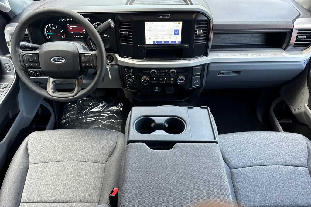 2026 FORD F-250 XL photo 10