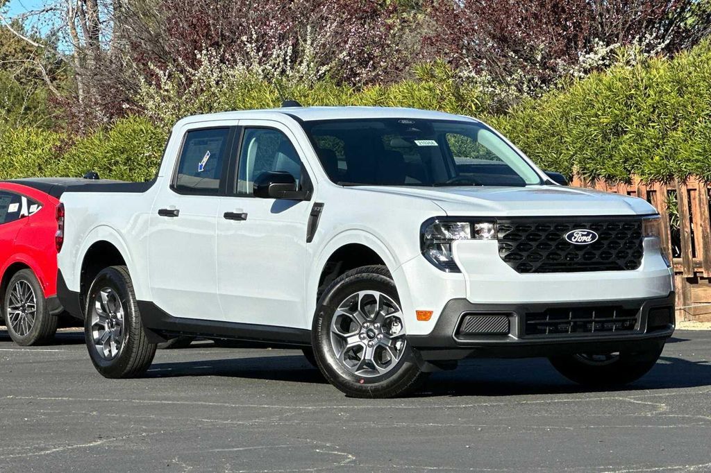 صورة 2 لـ 2026 FORD MAVERICK XLT
