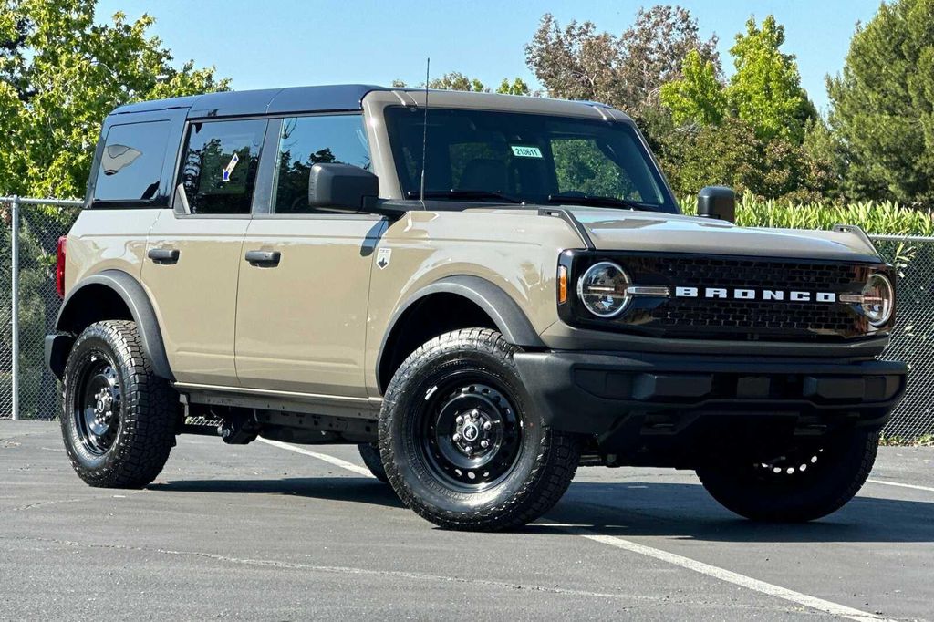 2026 FORD BRONCO BIG BEND photo 9