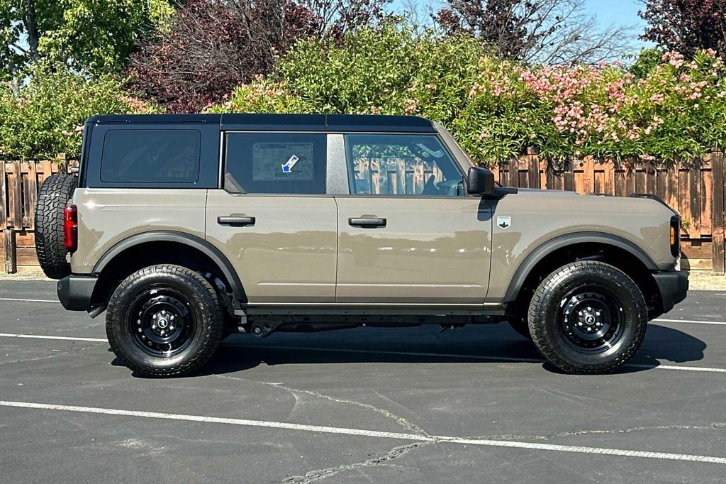 2026 FORD BRONCO BIG BEND photo 10