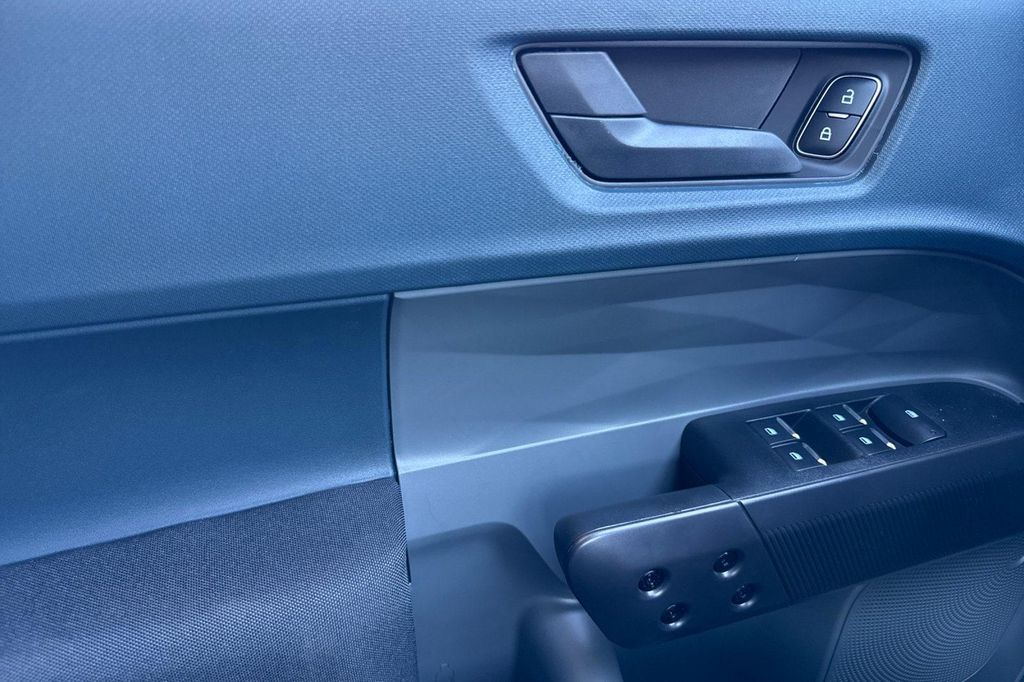 2026 FORD MAVERICK XL — фото 8