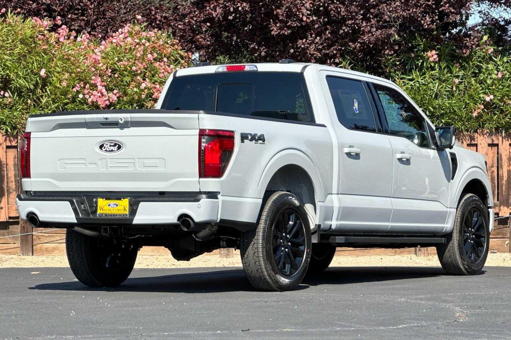 2026 FORD F-150 XLT — миниатюра 11