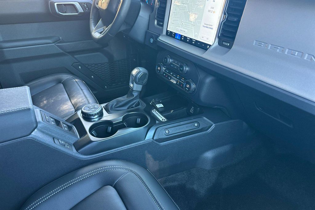 2026 FORD BRONCO OUTER BANKS — миниатюра 14