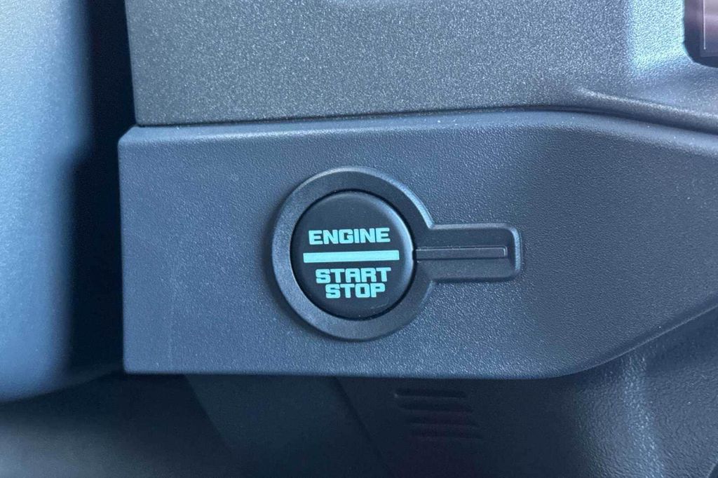 2026 FORD BRONCO BADLANDS 缩略图 20