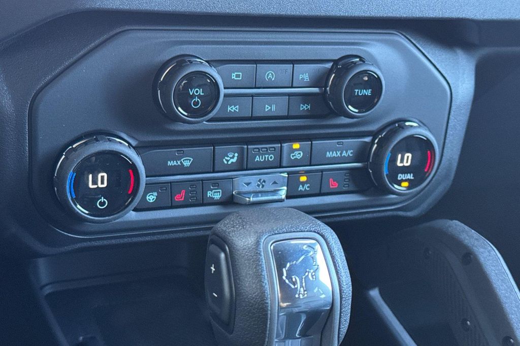 2026 FORD BRONCO BADLANDS 缩略图 18