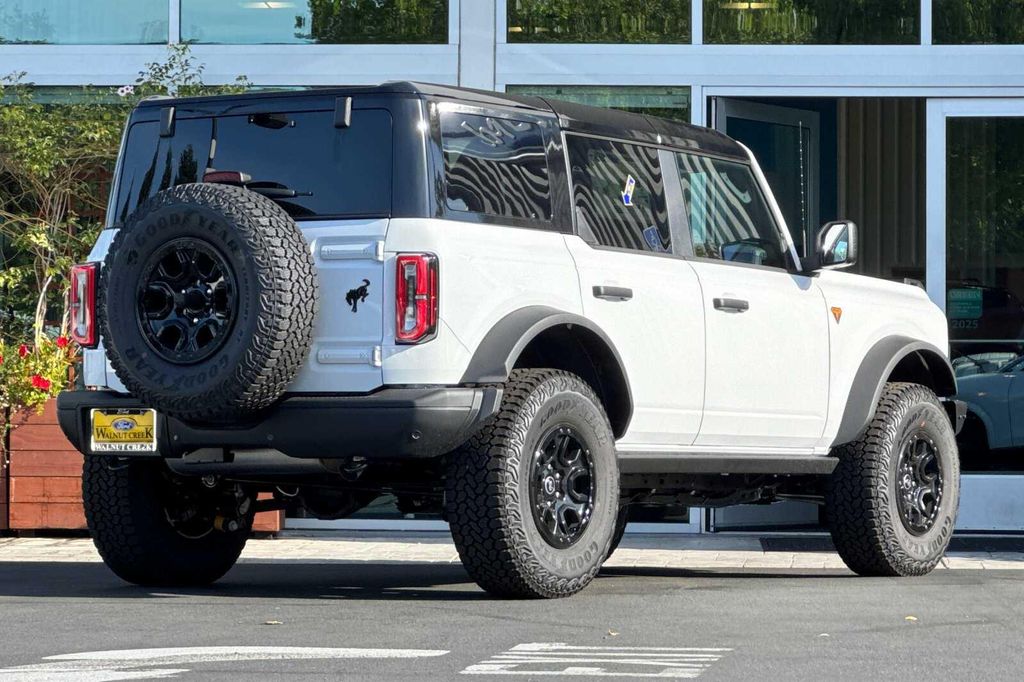 FORD BRONCO BADLANDS - 4