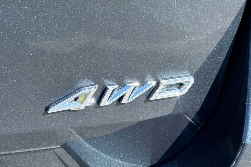 صورة مصغرة 28 لـ 2023 FORD EXPLORER XLT