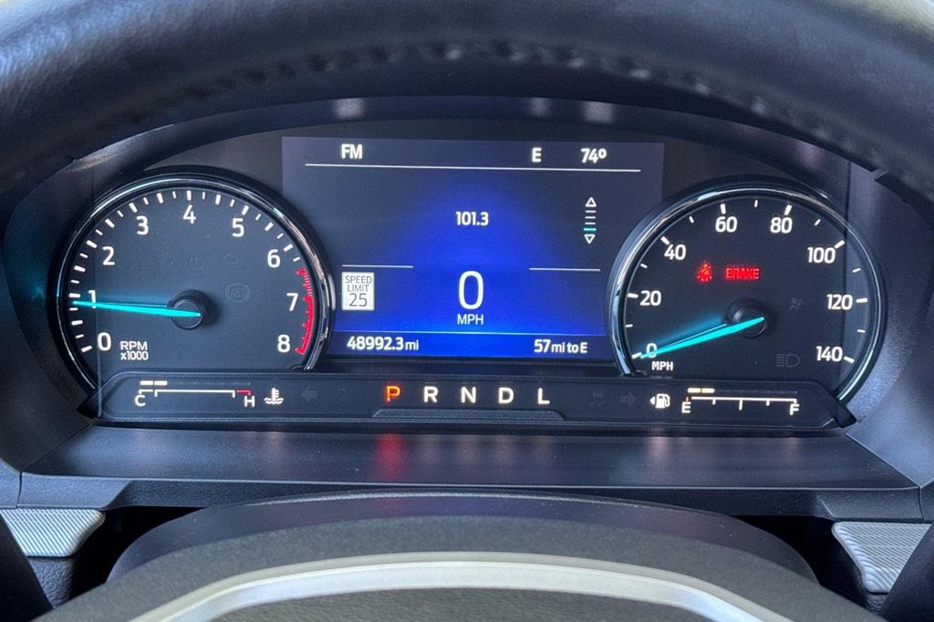 صورة مصغرة 25 لـ 2023 FORD EXPLORER XLT