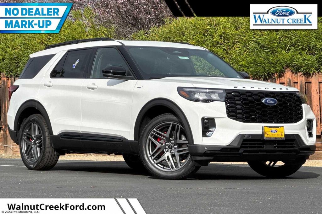 New 2026 Ford Explorer ST-Line