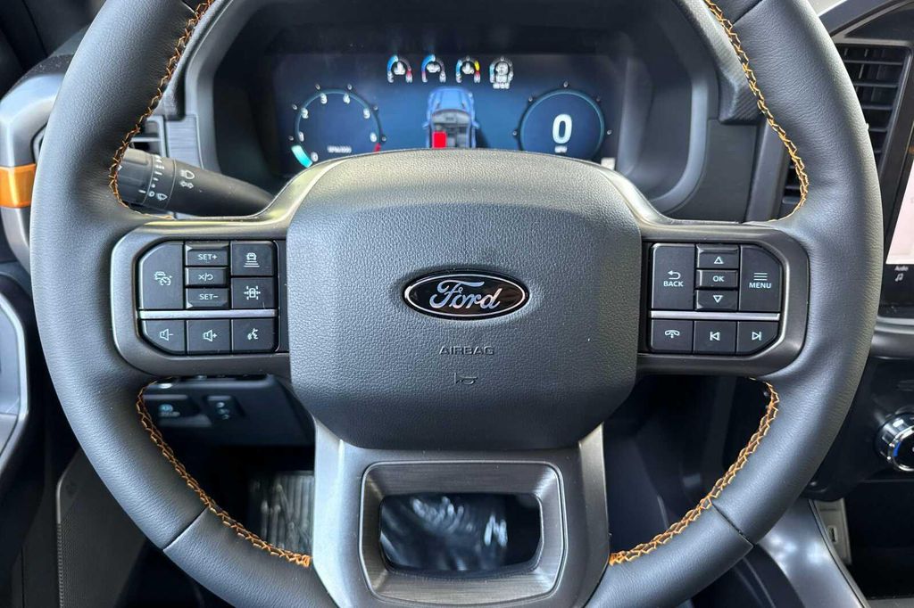 صورة مصغرة 20 لـ 2026 FORD F-150 TREMOR