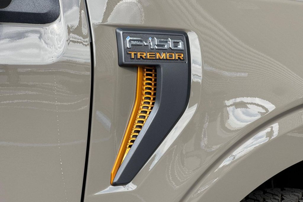 صورة مصغرة 23 لـ 2026 FORD F-150 TREMOR