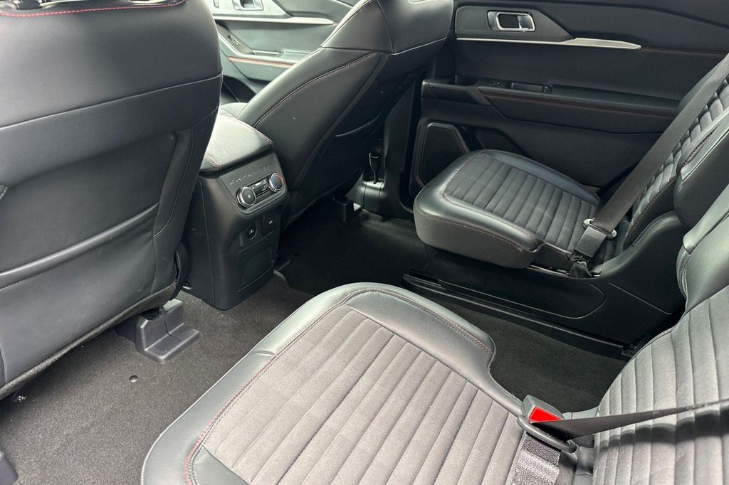 2026 FORD EXPLORER ST-LINE 照片 5