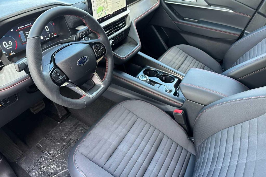 صورة 7 لـ 2026 FORD EXPLORER ST-LINE
