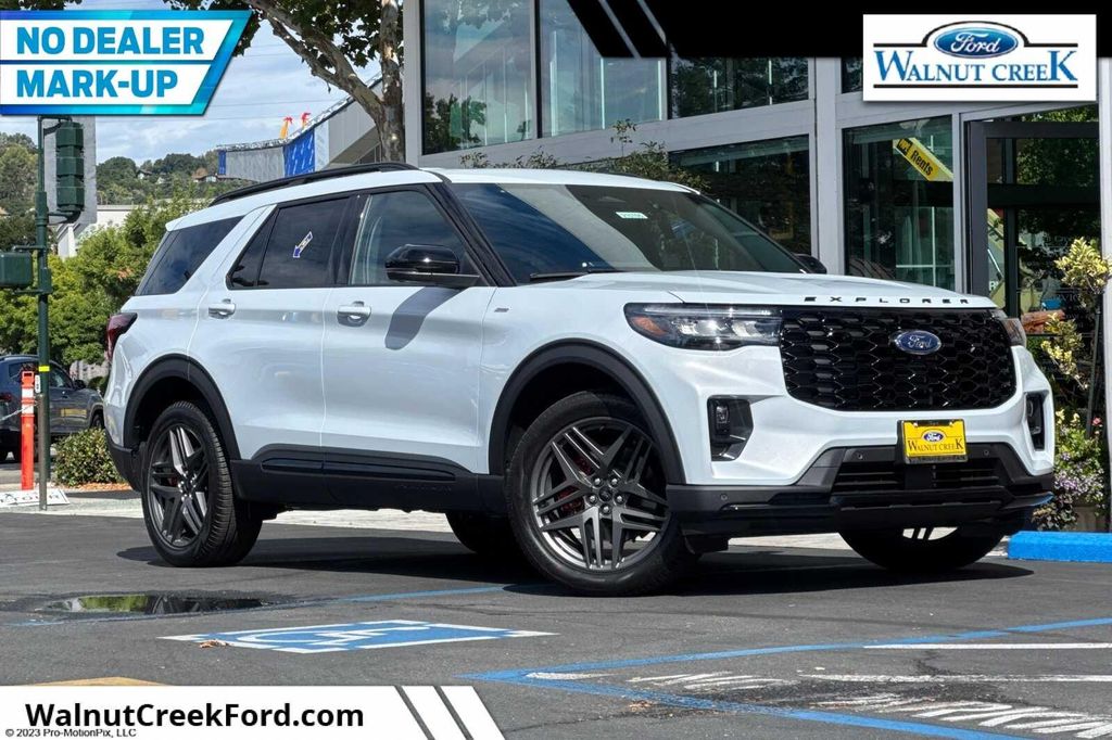 New 2026 Ford Explorer ST-Line