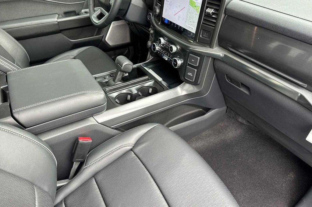2026 FORD F-150 LARIAT — миниатюра 20