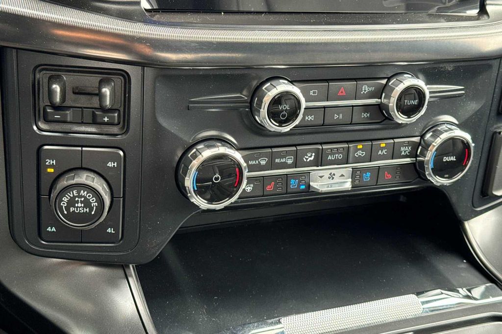 2026 FORD F-150 LARIAT — миниатюра 25