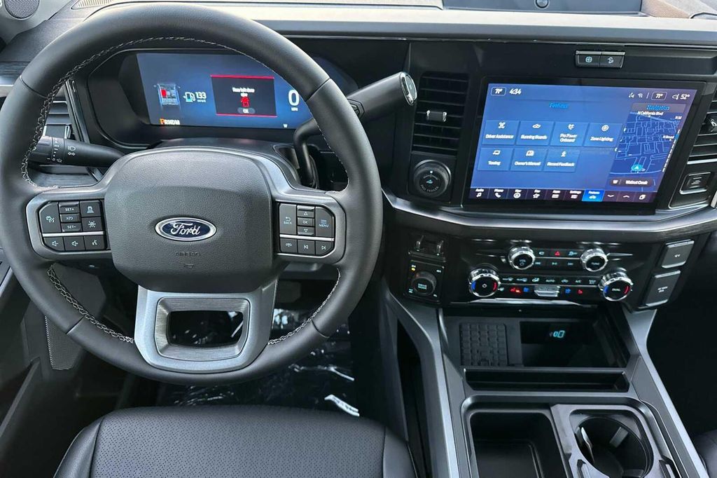 2026 FORD F-250 LARIAT — миниатюра 11