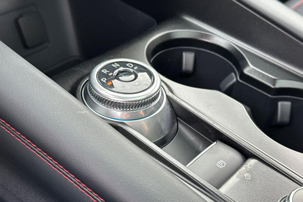 صورة مصغرة 27 لـ 2026 FORD EXPLORER ST-LINE