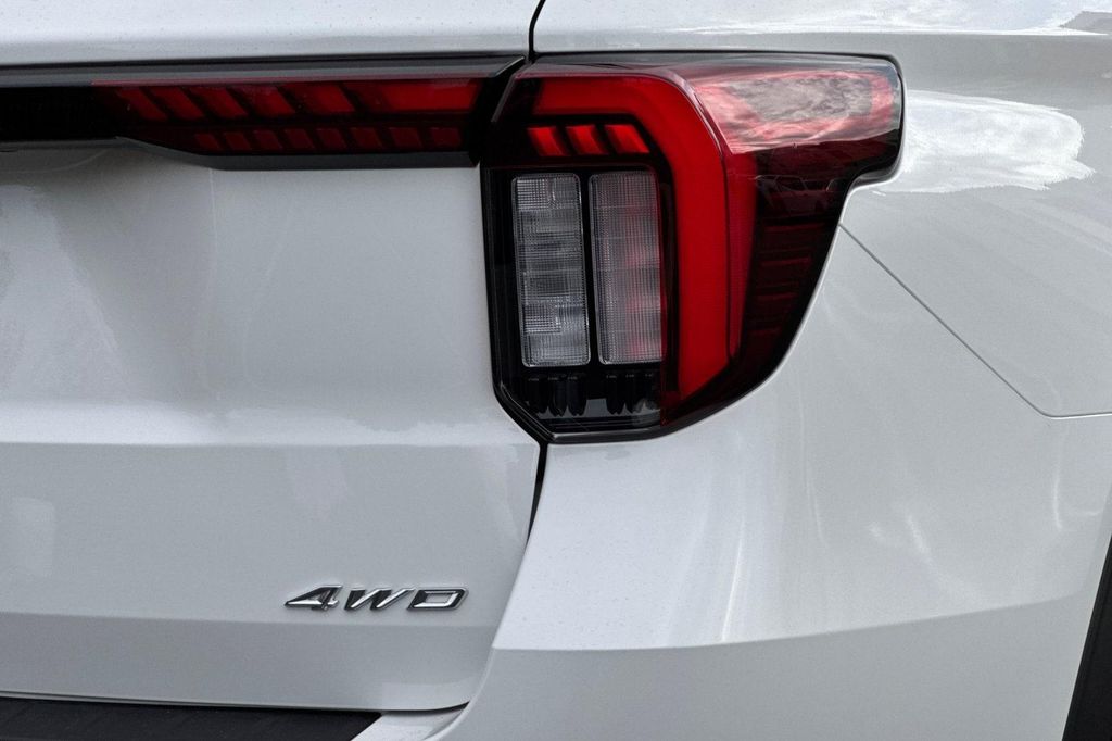 صورة مصغرة 32 لـ 2026 FORD EXPLORER ST-LINE